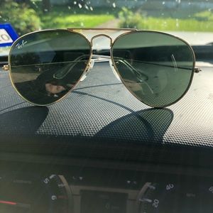 Ray-Ban Aviator Sunglasses